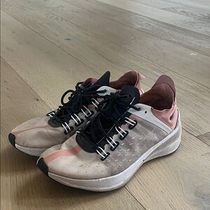 Nike Women's Pink, White & Black Athletic Sneakers